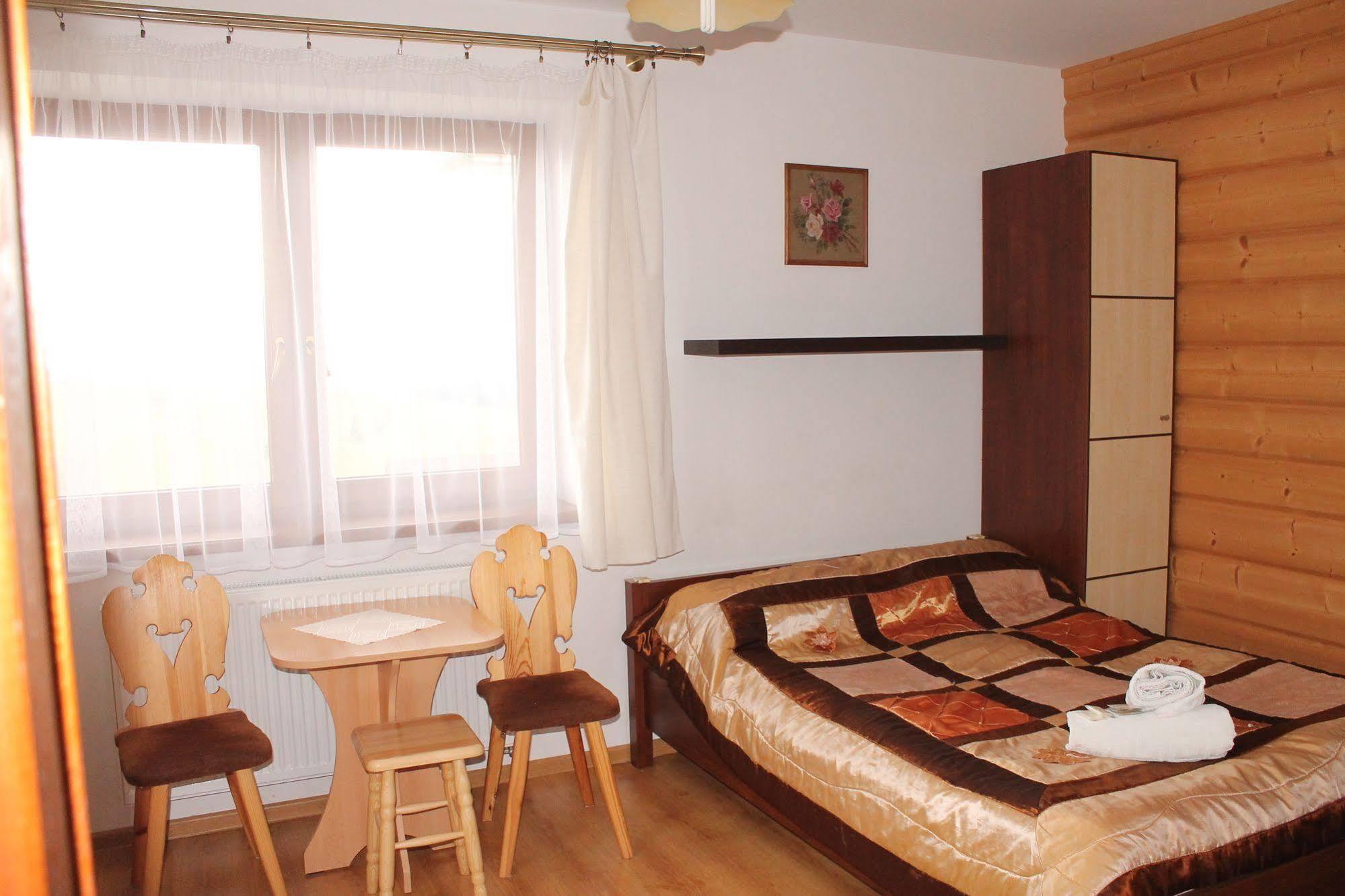 Pokoje Goscinne Kaminscy Gliczarow Luaran gambar
